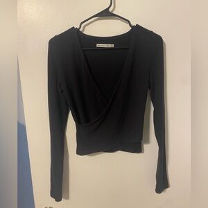 Abercrombie & Fitch long sleeve crop top